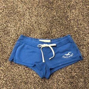 Hollister shorty shorts